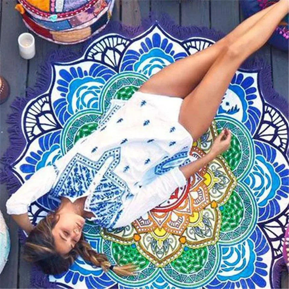 BOHO ROUND BEACH YOGA MAT WITH ETHNIC PRINT & TASSELS