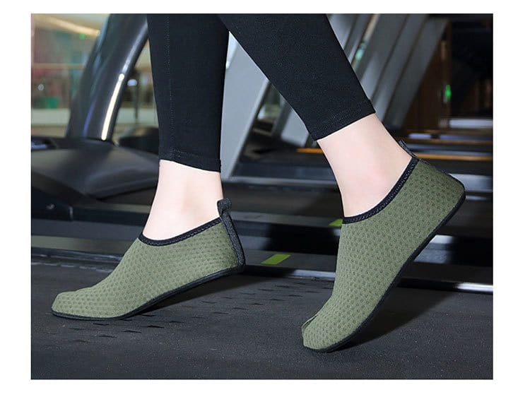 NON SLIP BREATHABLE YOGA SHOES FOR WOMEN AND MEN