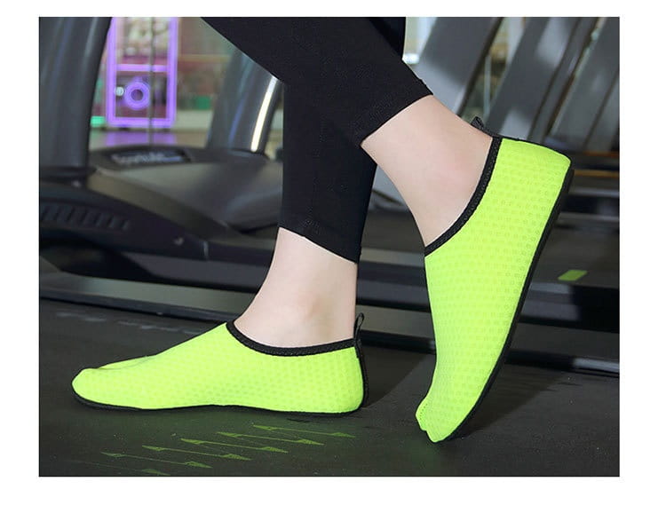 NON SLIP BREATHABLE YOGA SHOES FOR WOMEN AND MEN