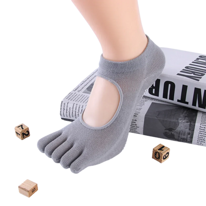 ANTI-SLIP YOGA SOCKS WITH GRIPS FOR WOMEN - Grey / One Size - Yoga Socks