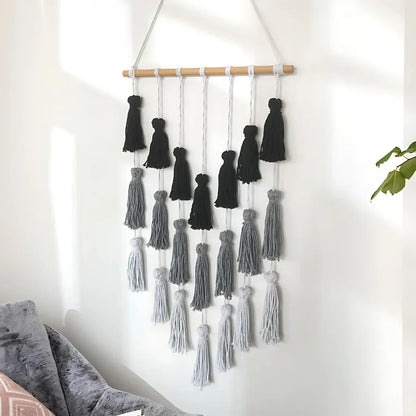 BOHEMIAN WALL TAPESTRY WITH ELEGANT TASSEL DETAILS - Mixed