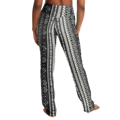 BOHO ETHNIC FLARE LEGGINGS - Flare Leggings - AOP