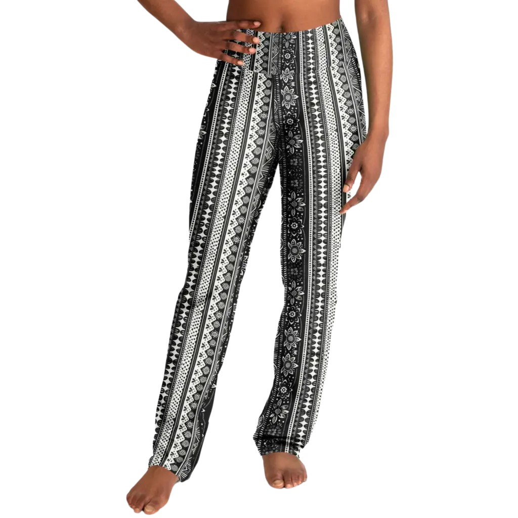 BOHO ETHNIC FLARE LEGGINGS - Flare Leggings - AOP