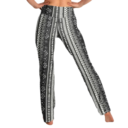 BOHO FLARE YOGA LEGGINGS FOR WOMEN WITH VIBRANT ETHNIC