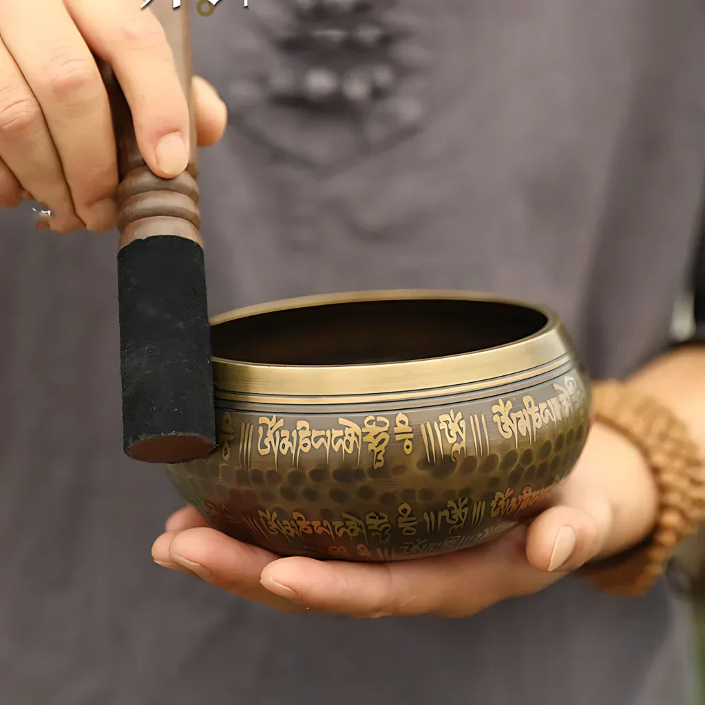 HANDCRAFTED NEPAL TIBETAN PRAYER SINGING BOWL SET - 11 cm diameter - sound bowl