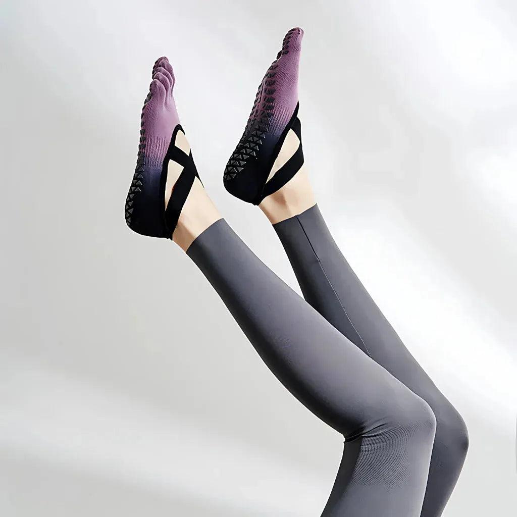 Non Slip Grip Socks Pilates Essentials For Women & Men - Purple / one size