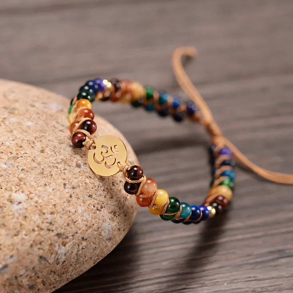 OM CHAKRA BRACELET WITH AGATE FOR SPIRITUAL BALANCE - Gold - Bracelet